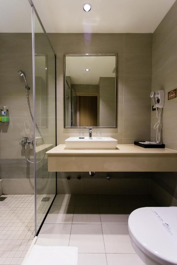 Chiayi Oriental Pearl International Hotel Fanlu Экстерьер фото